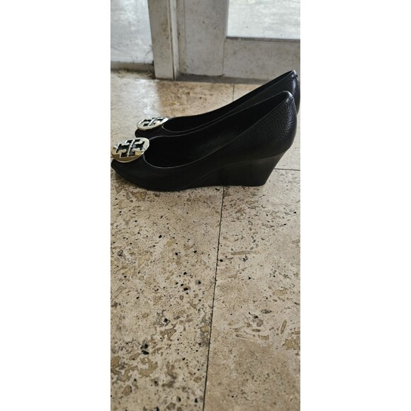 Tory Burch Wedge Heels SALLY 2 Tumbled Leather Womens 8 1/2 Open Toe Black - Picture 2 of 6